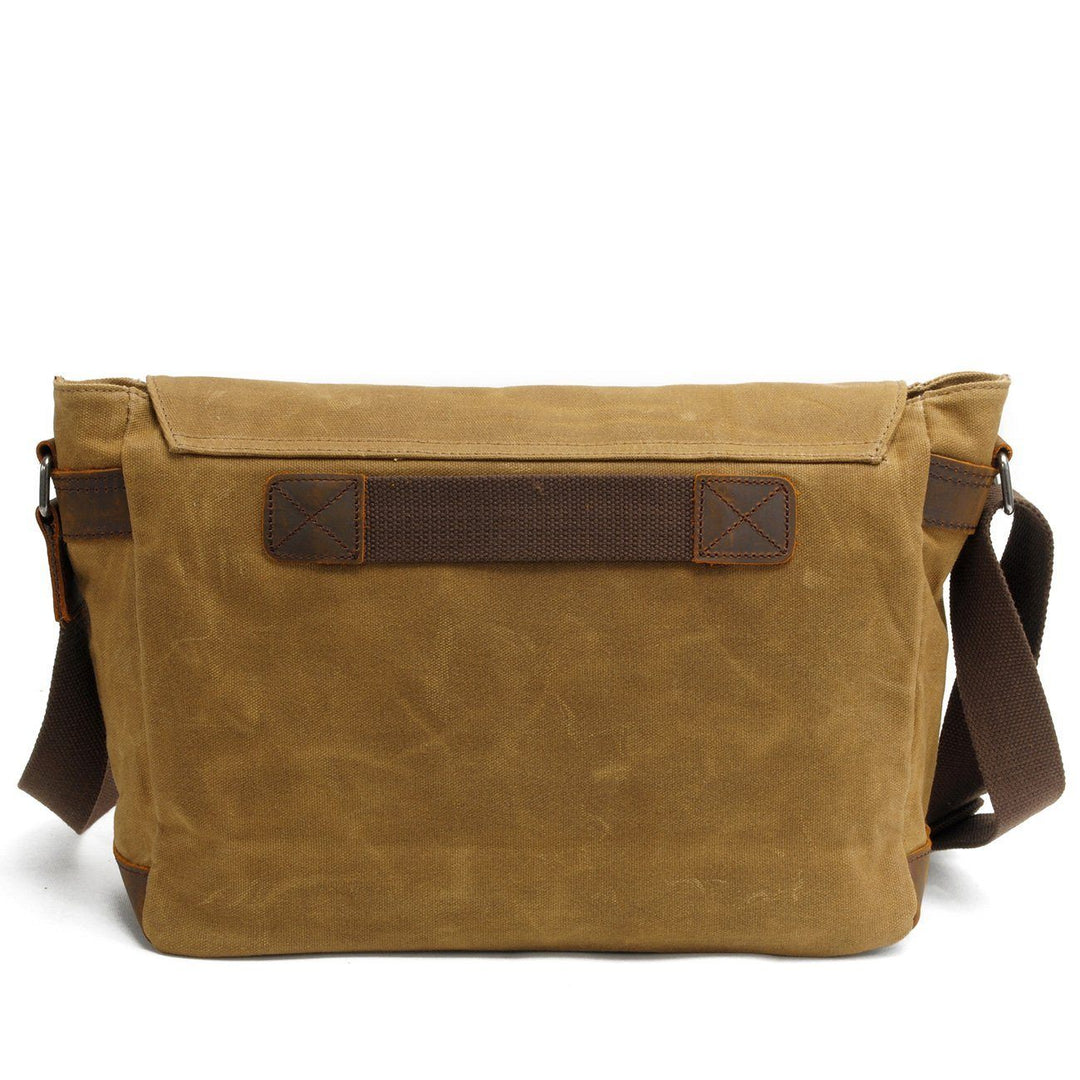 Retro Shoulder Bag | CONWAY